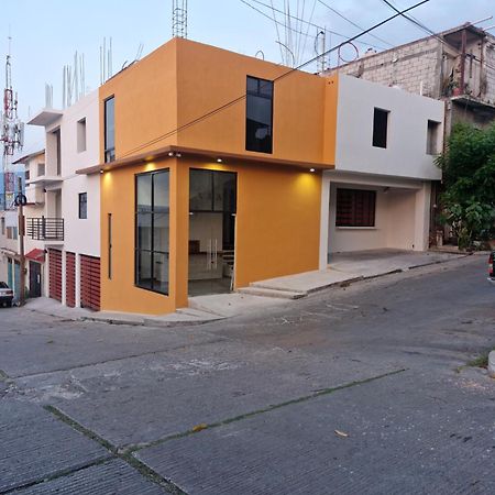 Inbed Hotel Tuxtla Gutiérrez Esterno foto