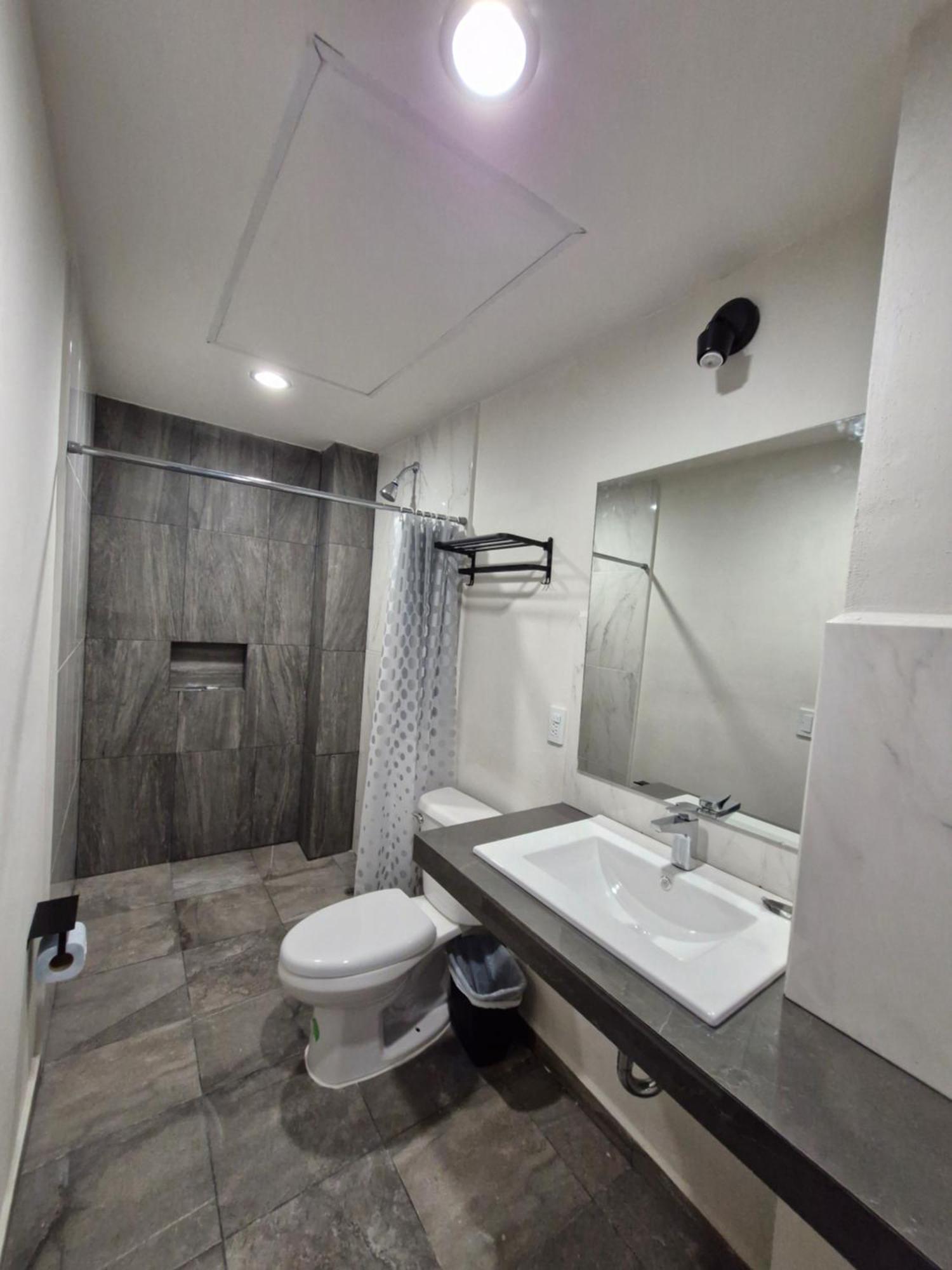 Inbed Hotel Tuxtla Gutiérrez Esterno foto
